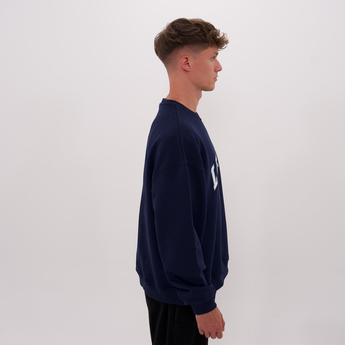 LUCREW College Sweatshirt dunkelblau