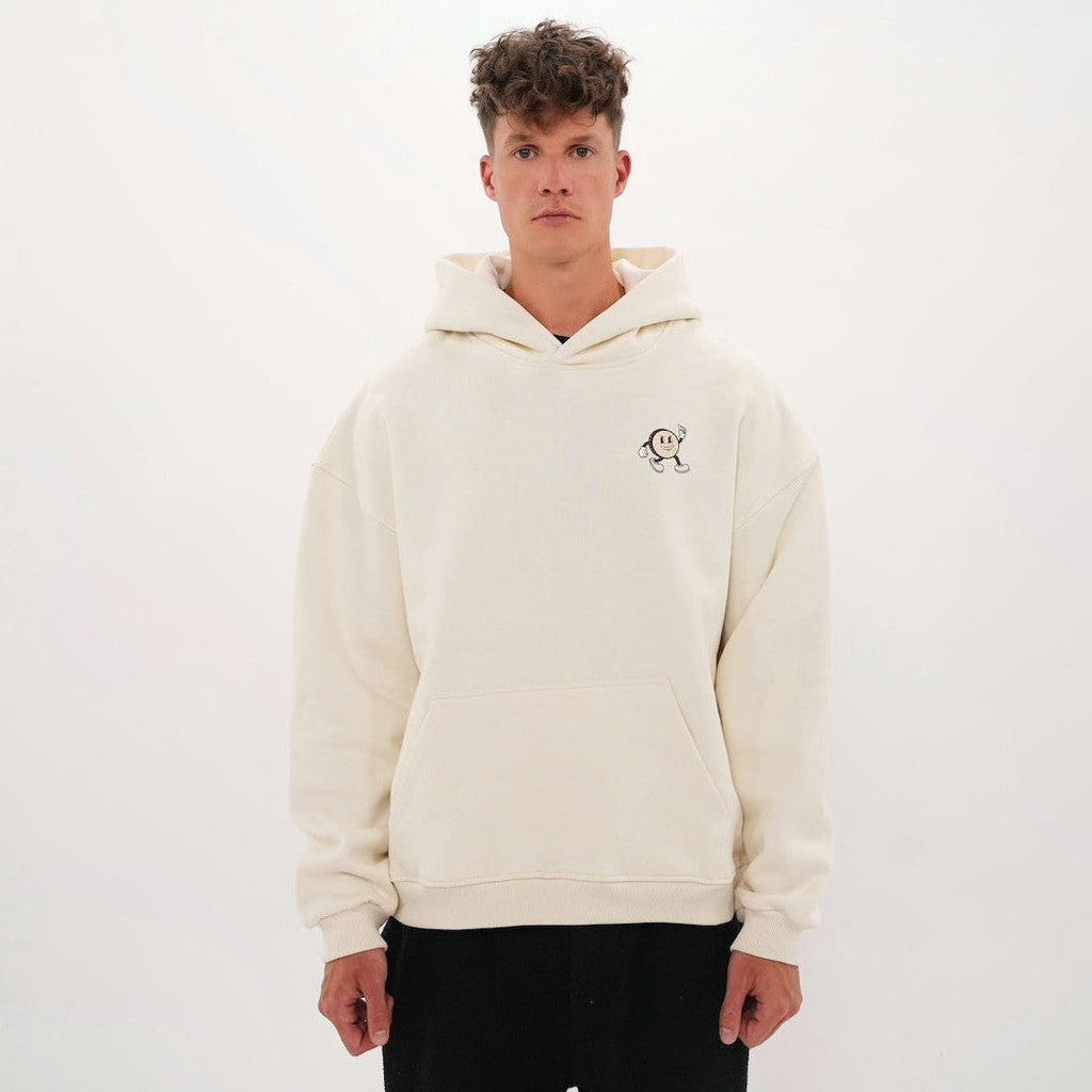 Marshmallow Hoodie mit kleinem Smiley Print von LaserLuca, getragen, Vorderansicht